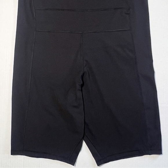 •UNIVERSAL STANDARD• Next-to-Naked Bodyshort in Black Size 22-24 - Picture 8 of 13